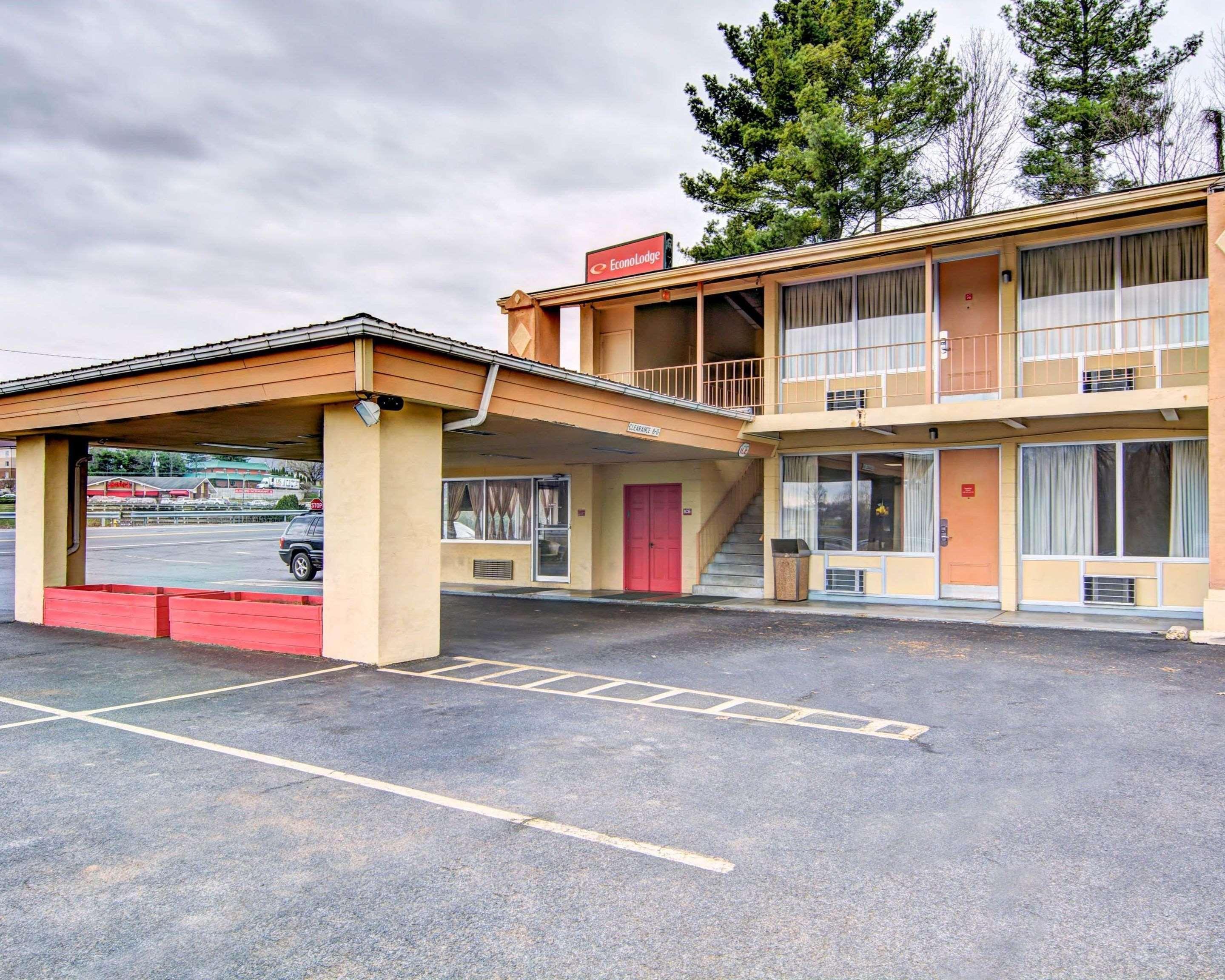 Econo Hospedaje Wytheville Exterior foto